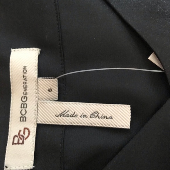 PRICE FIRM NO DISCOUNTS BCBG Slinky Mini LBD size 6 Balloon sleeves - Picture 5 of 6